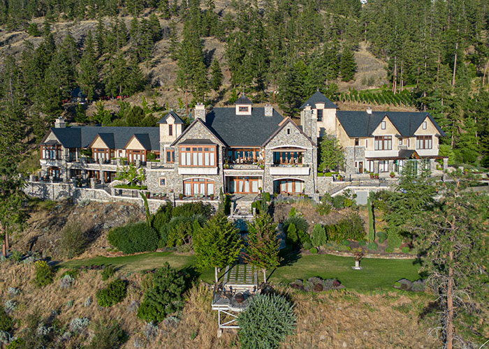 Château Okanagan’s Million Dollar Escape